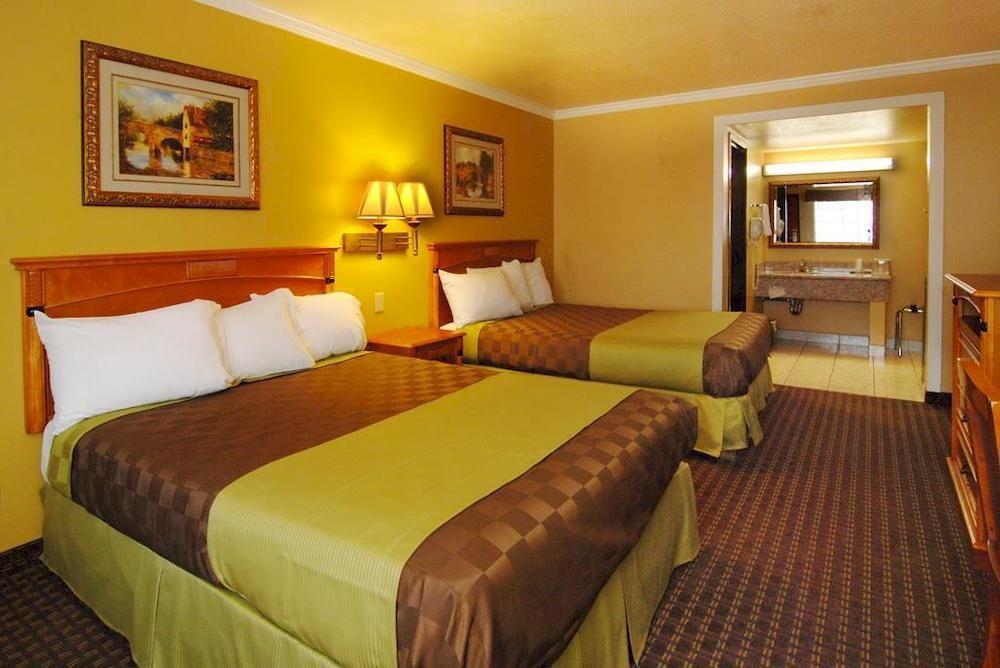 Chariot Inn Glendale - Pasadena Esterno foto