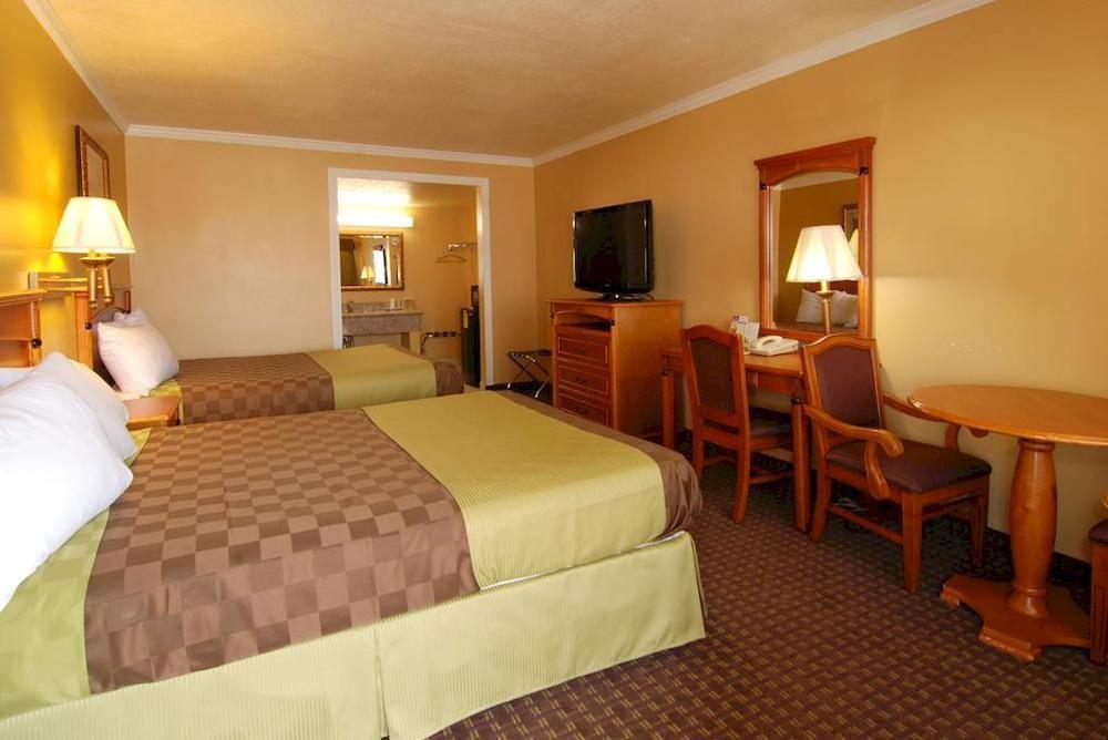 Chariot Inn Glendale - Pasadena Esterno foto