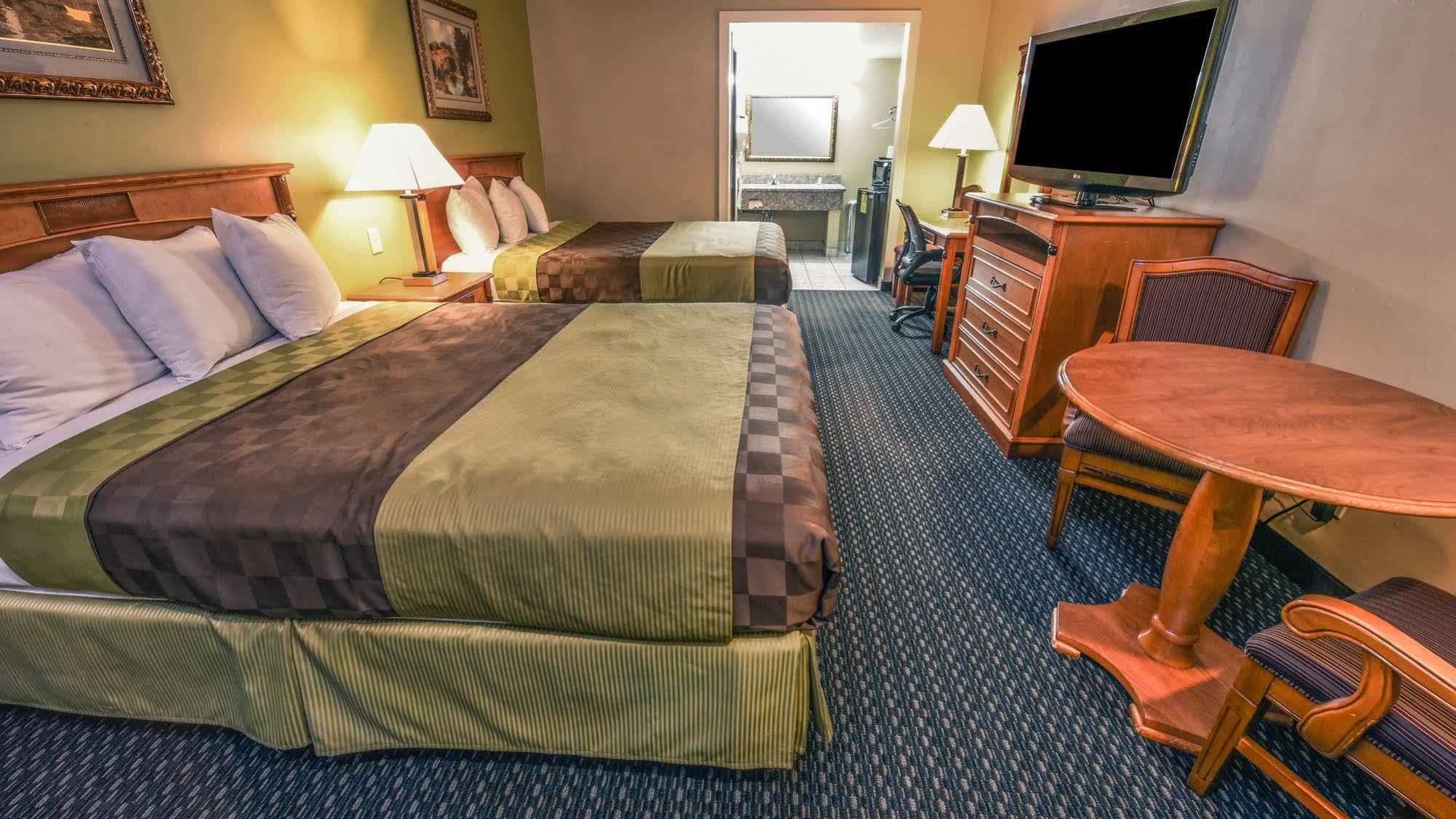 Chariot Inn Glendale - Pasadena Esterno foto