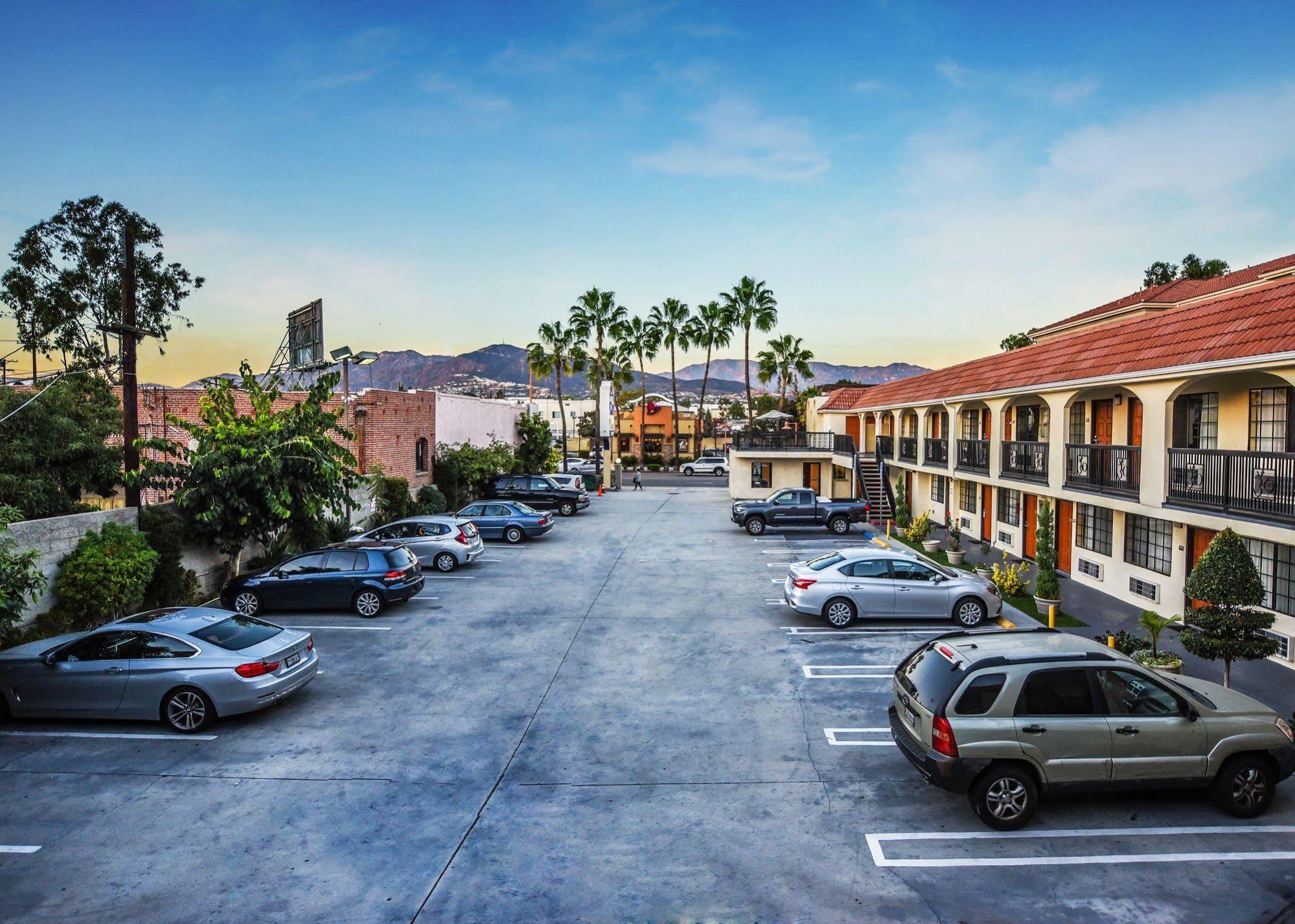 Chariot Inn Glendale - Pasadena Esterno foto